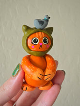 Load image into Gallery viewer, Pigeon Cat Figurine

