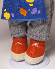 Load image into Gallery viewer, [Made to Order] Frog Artist Doll
